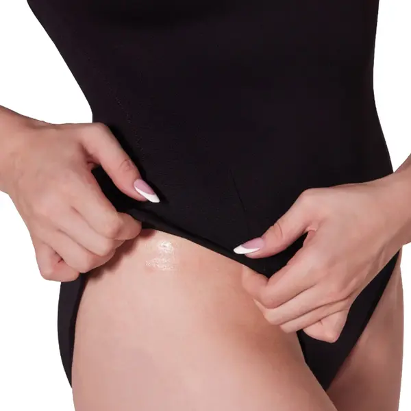 Bunheads Hold it Adhesive, lepidlo na tělo