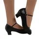Capezio Mia Jr., dámské charaktery