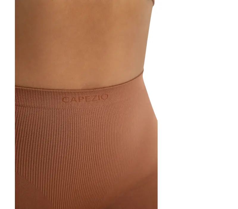 Capezio Seamless Short, dámské spodní bezešvé šortky - Hnědá mocha Capezio