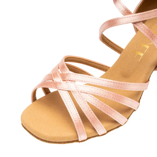 Dancee Dia, dámské latinky