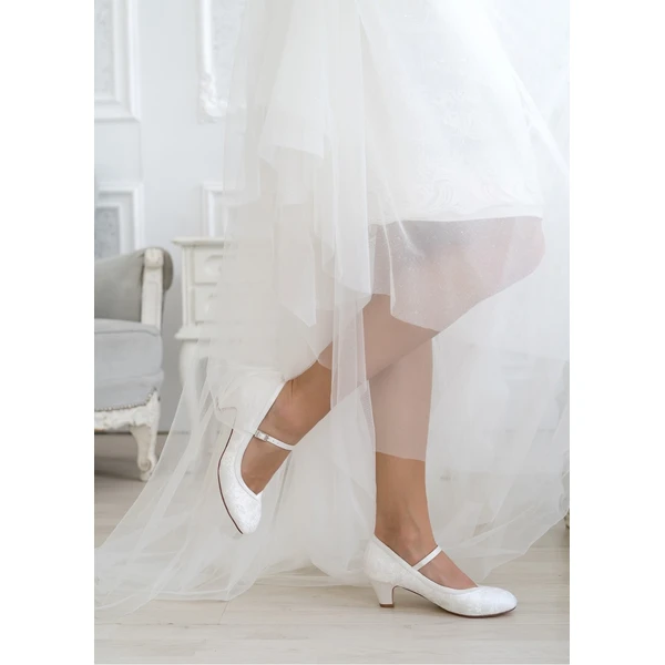 Flora, svatební boty